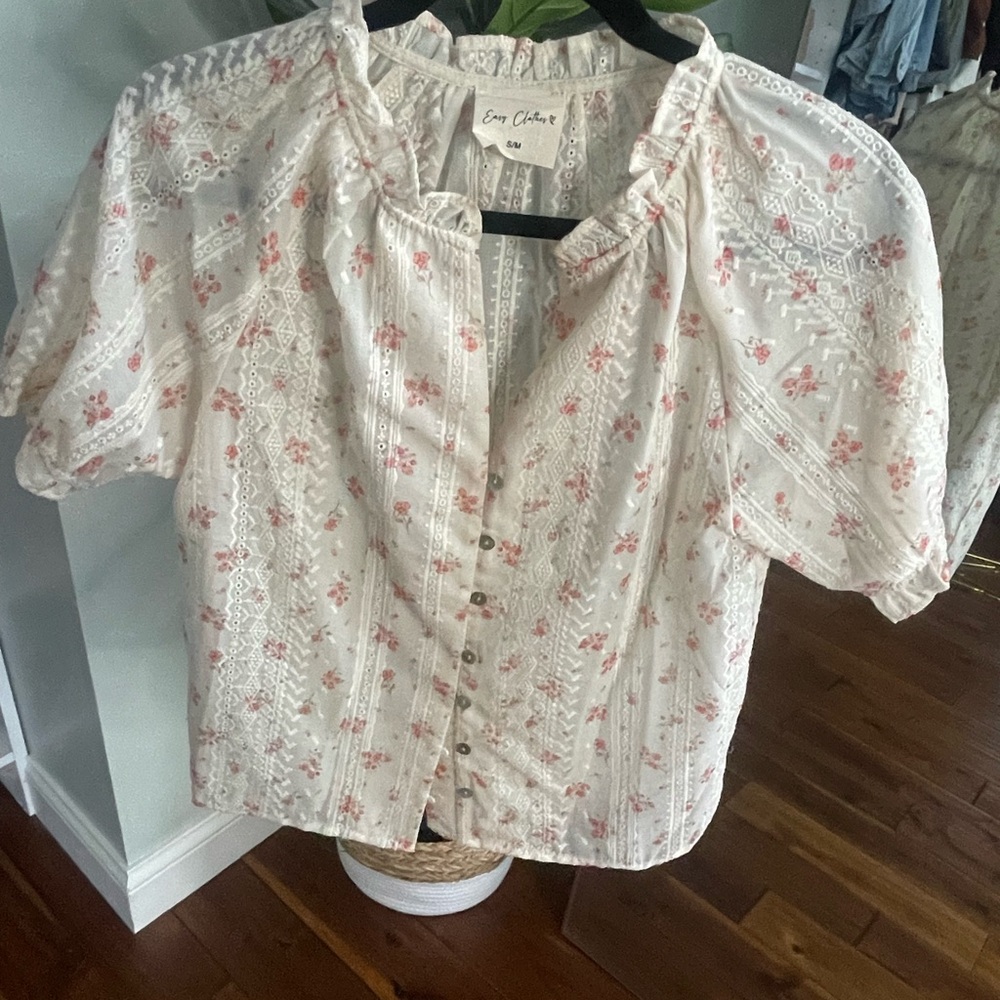 Chic White and Pink Floral Blouse